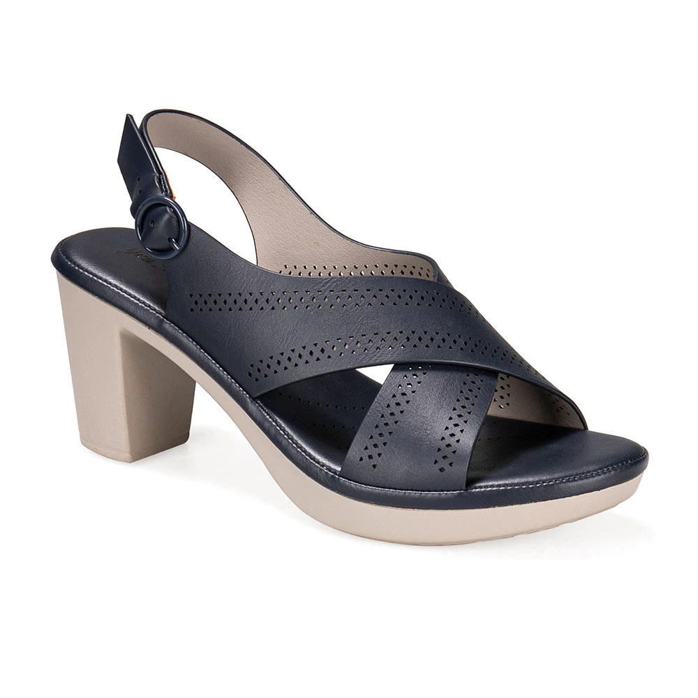 Nuovi sandali da donna con tacco alto e spesso, perfetti per un look elegante e confortevole. Goditi stile e supporto eccezionali. — foto 6