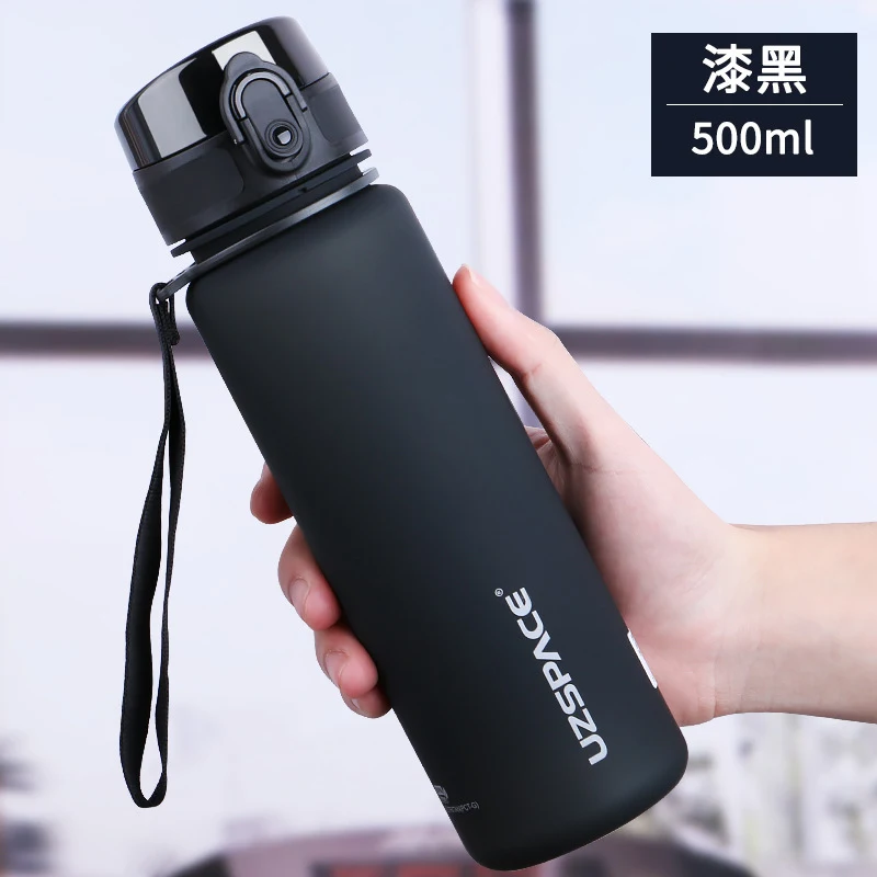 Garrafa de água esportiva e fitness portátil de grande capacidade para atividades ao ar livre, perfeita para hidratação em movimento. — foto 20