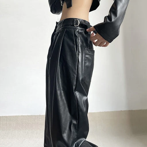 Title 4, Pantaloni in pelle da donna, dritti, a vita bas...