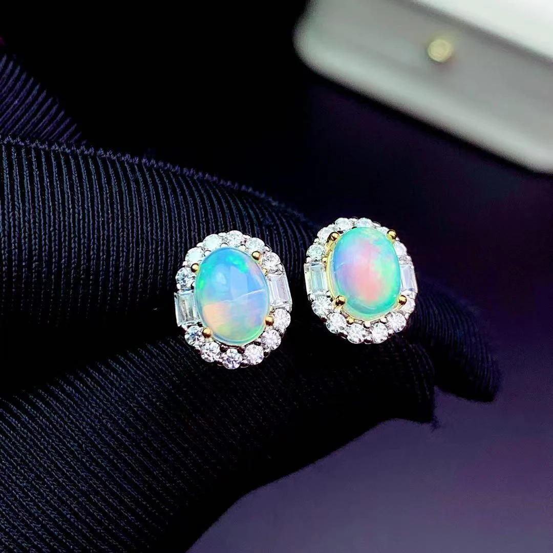 Anéis, brincos e colar de opala natural em prata de lei S925. Joias elegantes e charmosas para você brilhar com beleza. — foto 3