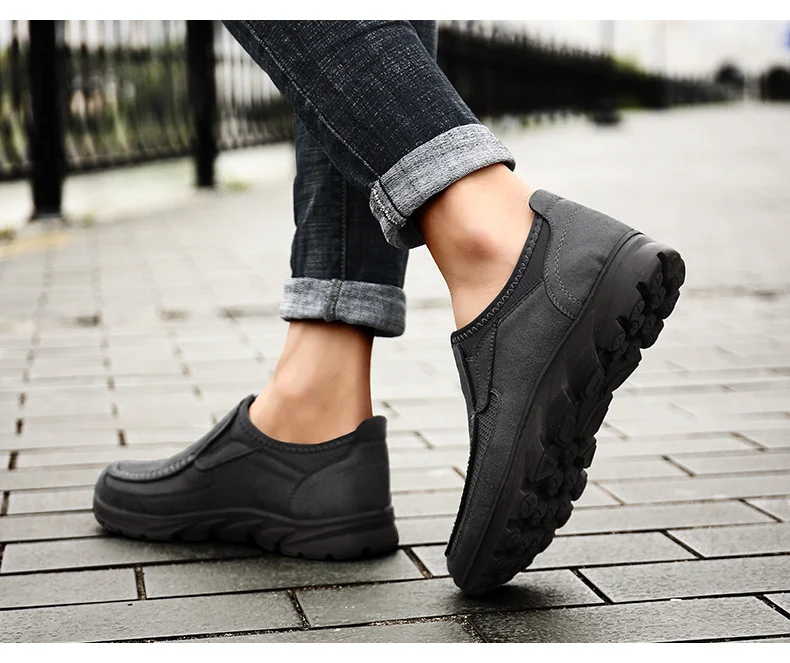 Men's casual shoes with a round toe for everyday wear. Experience comfort and style with these versatile shoes, perfect — photo 3