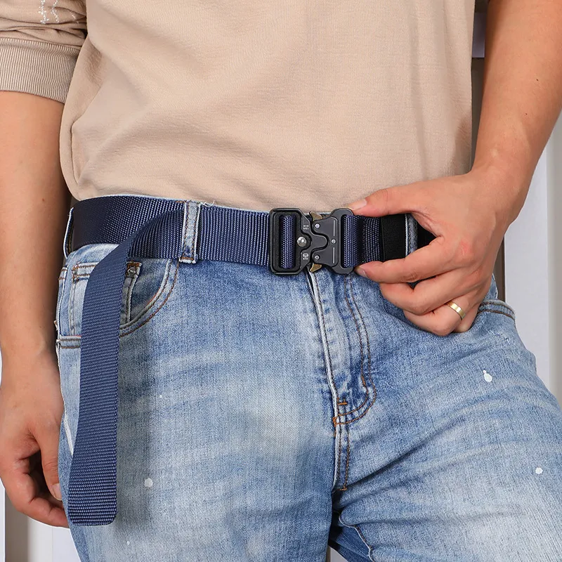 Title 2, Cobra buckle male