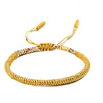Literair Armband Nationaal Wind Jaar Rode Hand Touw. Geluksbrenger voor schrijvers en lezers. Uniek design, elegant en symbolisch. — foto 3