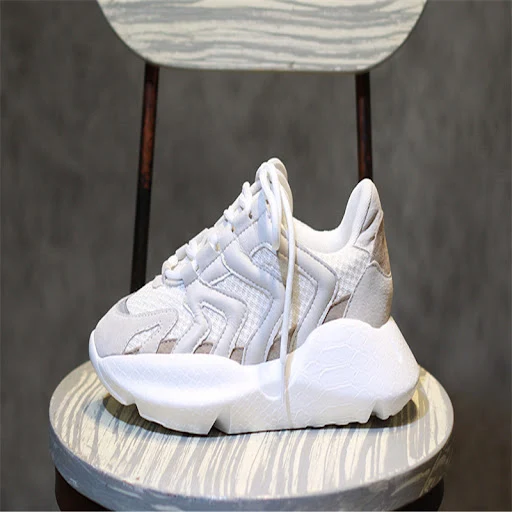 Title 4, Breathable casual sports shoes for women. Comfo...