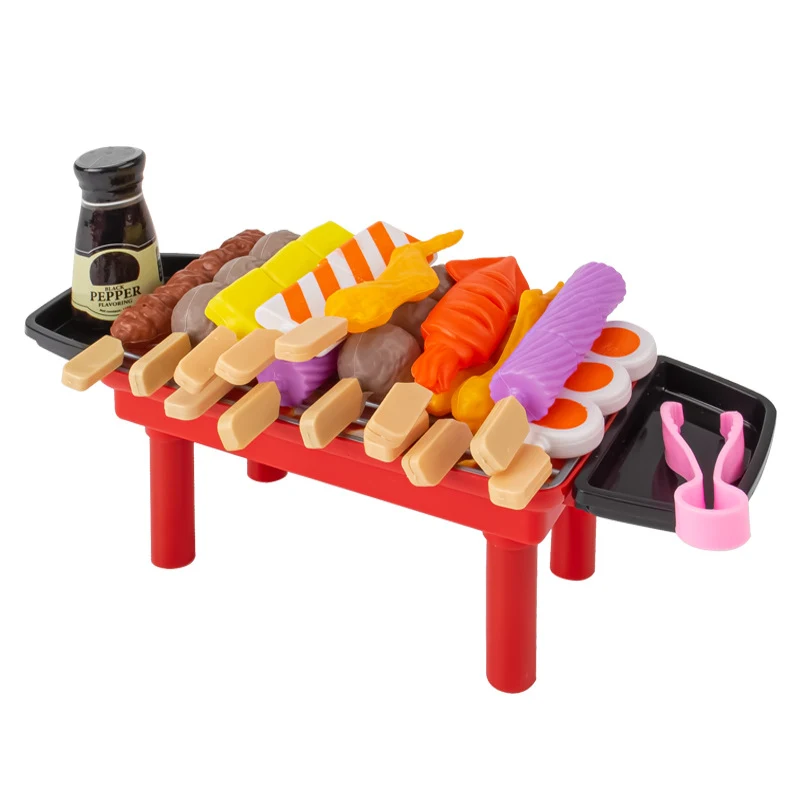 Title 1, Casa de juegos para niños con barbacoa de jugue...
