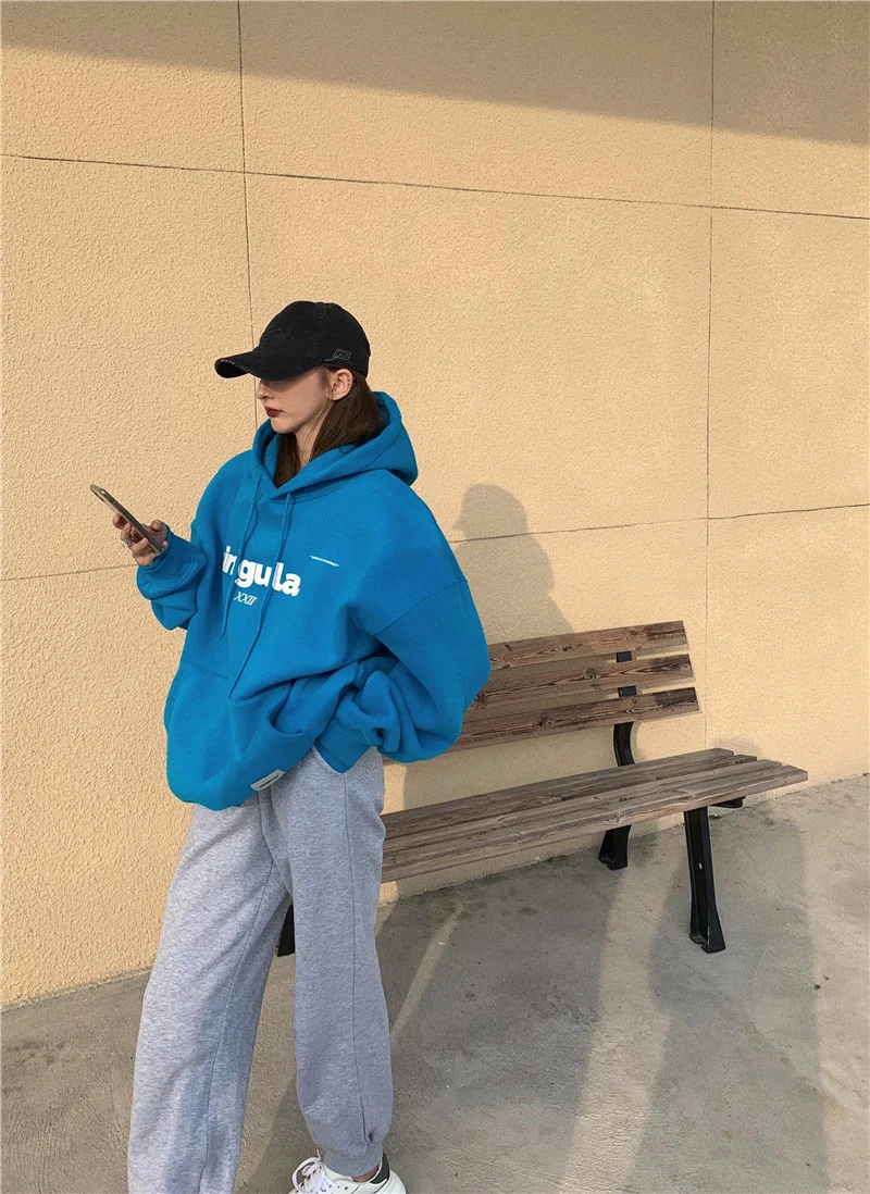 Suéter feminino casual solto de manga longa com estampa, ideal para conforto e estilo em diversas ocasiões e combinações — foto 2