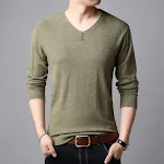 Suéter masculino listrado de malha com gola V slim, moda simples e elegante. Ideal para um visual casual e moderno com conforto e estilo. — foto 4