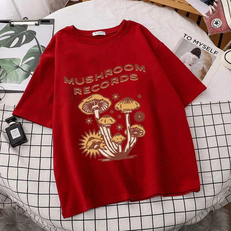 Retro Trippy Mushroom Cute T-shirts — foto 7
