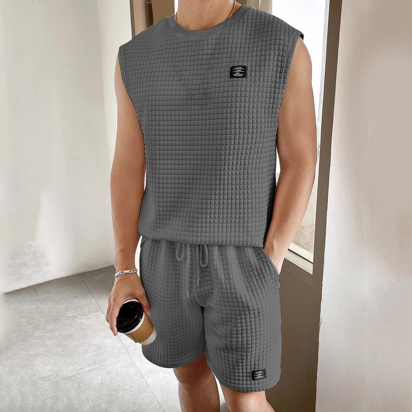 Herren Sportanzug ärmelloses Tanktop Shorts zweiteiliges Set für Fitness und Training. Bequem und atmungsaktiv. Ideal für Sport. — foto 5
