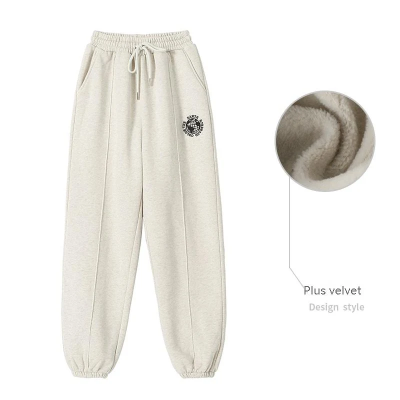Pantalon de cheville en éponge brodée, lavé à l'eau, avec bande à la cheville, pour un confort et un style inégalés. — photo 9