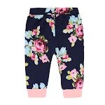 Macacão infantil com capuz e estampa para meninas. Roupa de casa confortável e charmosa, perfeita para brincar e relaxar com estilo. — foto 9