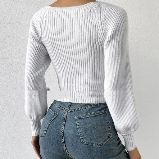 Title 6, Kurzpullover mit Laternenärmeln und eckigem Kra...