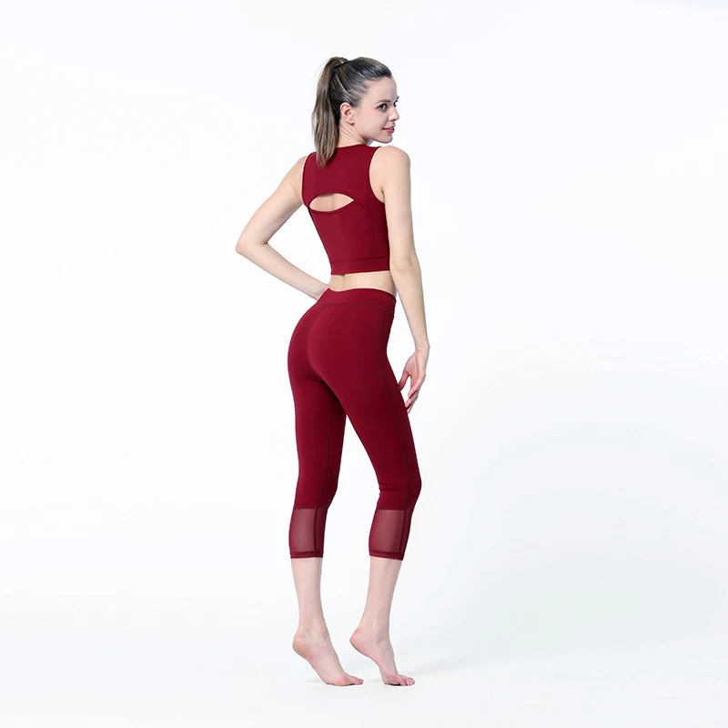 Women's Pleated Mesh Capris Tight and Breathable High Waist Perfect for Yoga and Fitness Comfortable and Stylish Workout — photo 4