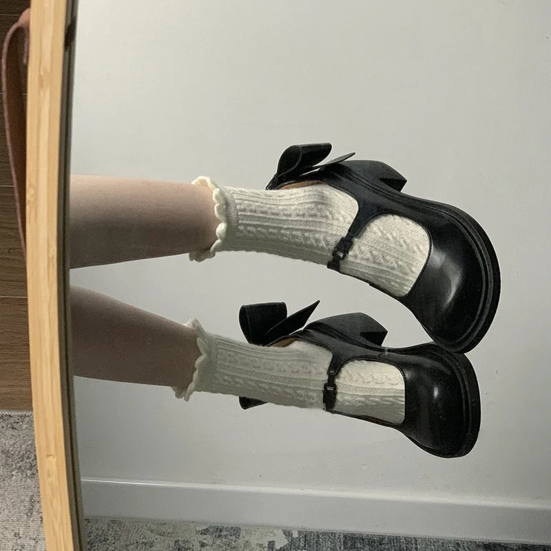 Black Japanese JK leather shoes for women with height increasing chunky heels. Stylish and comfortable footwear for any — photo 1