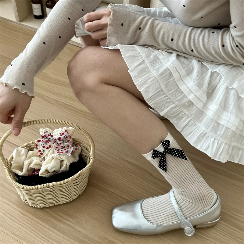 Title 4, Mesh Sweet Floral Bow Mid-calf Length Loose Soc...