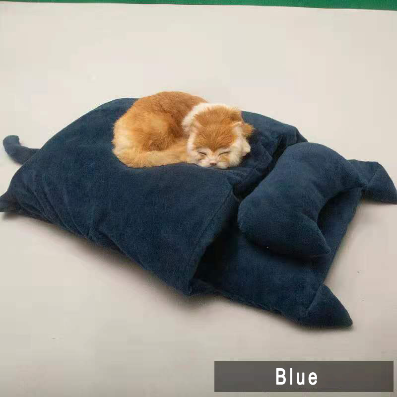 Winter Warm Japanese Cat Sleeping Bag. Cozy and comfortable cat bed. Provides warmth and a safe sleeping space for your — photo 2