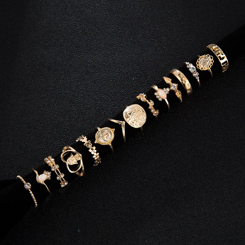 Conjunto de anéis de cruz para ambos os sexos, um símbolo de fé com estilo. Ideal para uso diário, confortável e elegante. — foto 7