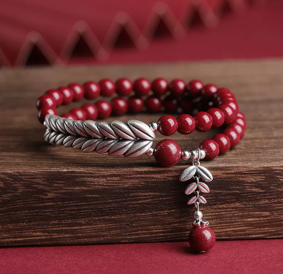 Pulseira de orelha dupla feminina de prata cinábrio, um acessório charmoso e elegante para realçar seu visual com sofisticação. — foto 2