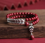 Pulseira de orelha dupla feminina de prata cinábrio, um acessório charmoso e elegante para realçar seu visual com sofisticação. — foto 2