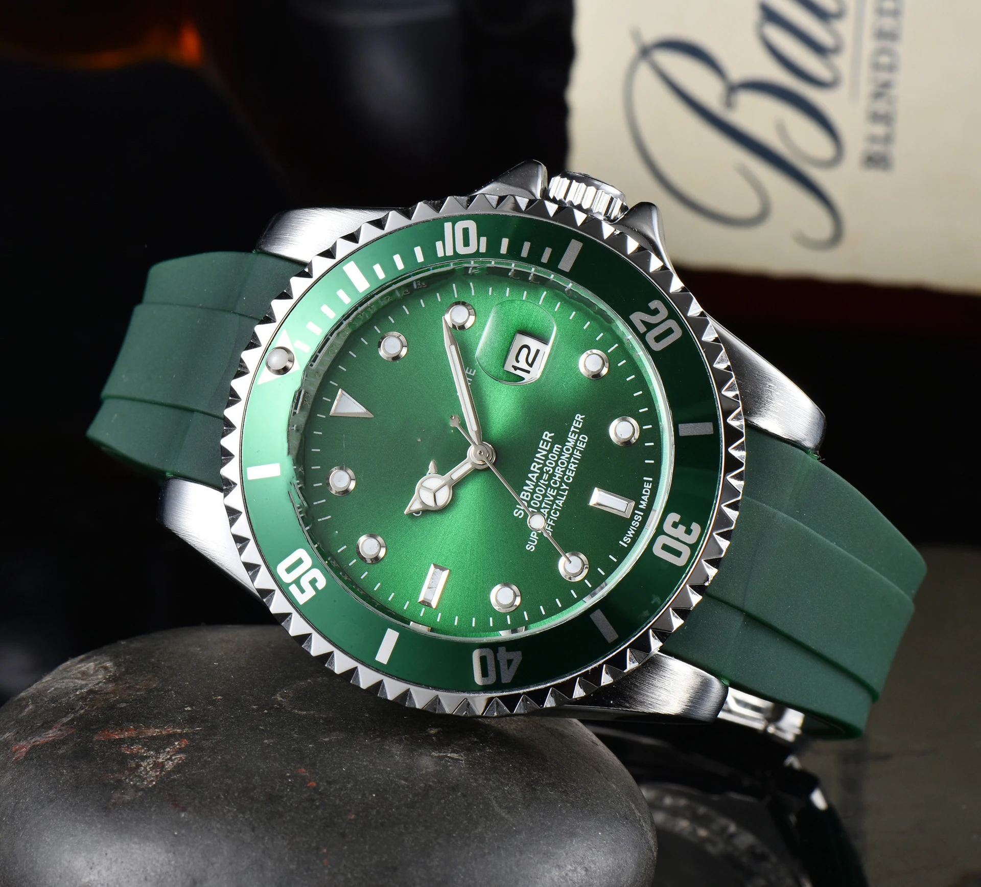 Title 7, Relógio de quartzo com pulseira de silicone par...