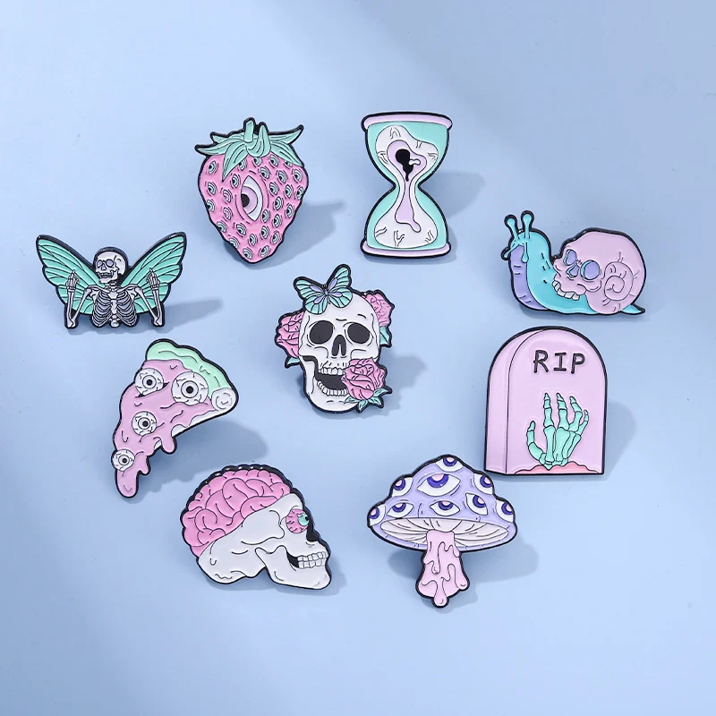 Broche de liga de caveira de Halloween. Adicione um toque assustador ao seu visual. Ideal para jaquetas, bolsas e mais, estilo único garantido. — foto 4
