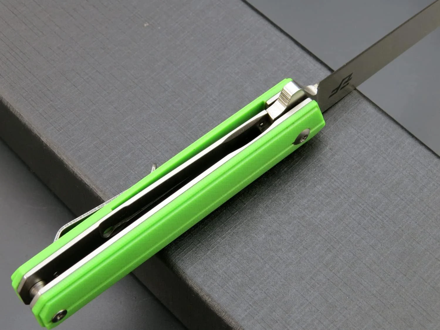 Title 2, Handle Ball Bearing Folding Knife for Smooth an...