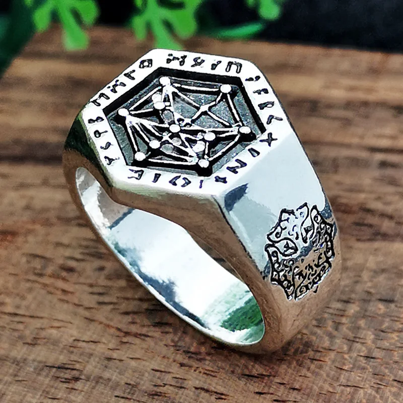 Ingrid da Árvore da Vida Promove bem-estar e conexão espiritual. Sinta o equilíbrio e a harmonia natural com este amuleto. Ideal para todos. — foto 3
