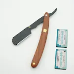 Razor and blade