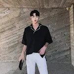 Camisa Cubana Manga Curta Masculina, Solta, Ombro Caído, Conforto e Estilo Despojado para o Verão, Perfeita para um Visual Relaxado e Moderno — foto 3