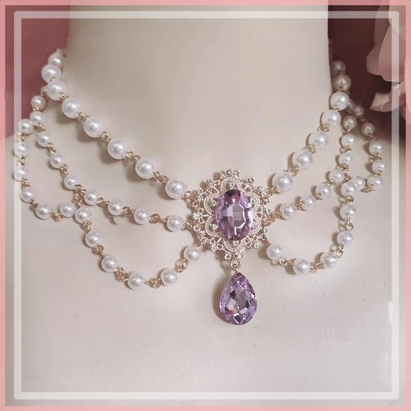 Colar de pérolas simples e versátil Corrente de clavícula Elegância atemporal para qualquer look. Ideal para uso diário e ocasiões especiais. Um toque de sofisticação. — foto 1