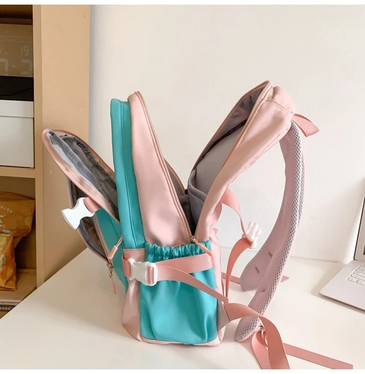 Title 20, Mochila de viaje para portátil, grande y modern...