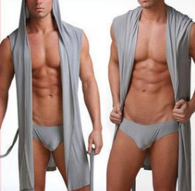 Lussuosa Toga Romana Erotica per Lui o Lei – Goditi il Lusso e la Seduzione. Rilassati con questa veste in stile romano, perfetta per notti romantiche e sensuali. — foto 4
