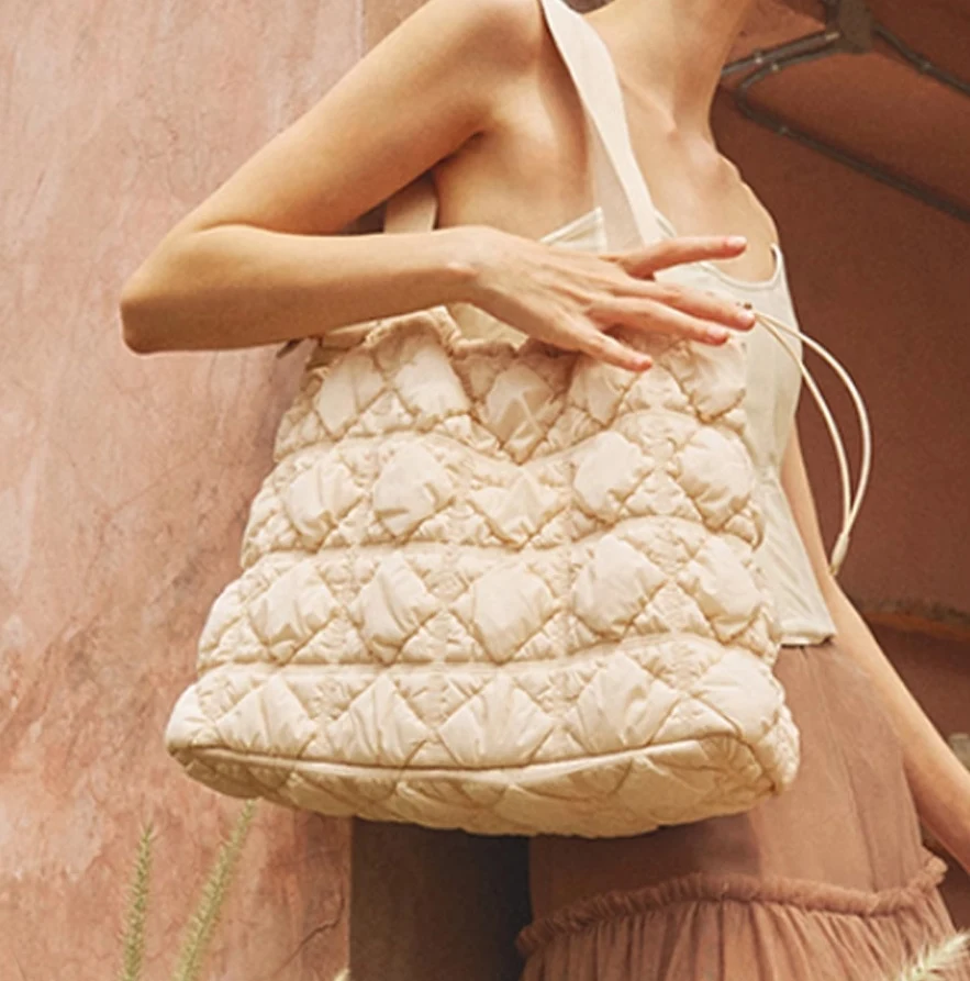 Nylon Air Cloud Drawstring Shoulder Bag — photo 7