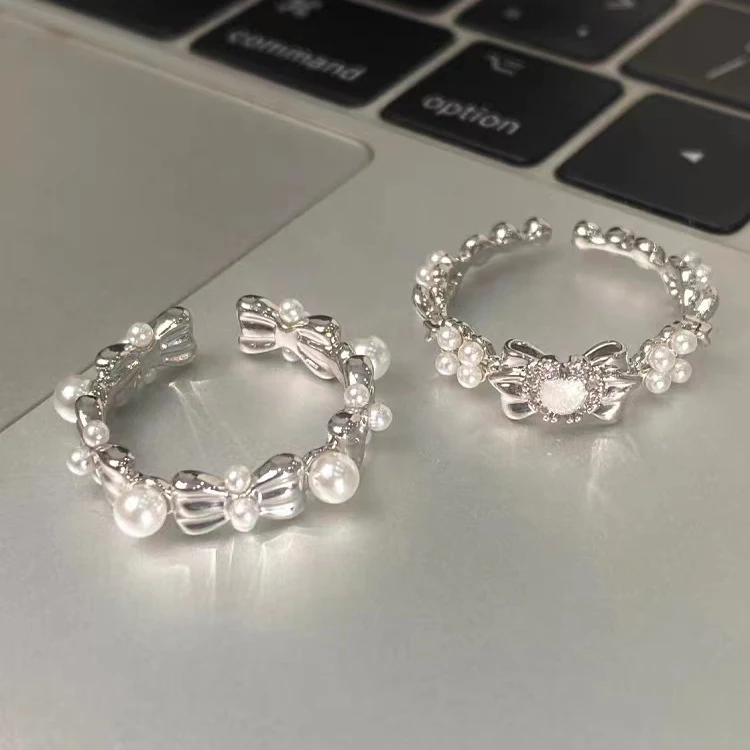 Anillo de diseño francés dulce con lazo, un toque de elegancia y encanto para la mujer moderna. Perfecto para cualquier ocasión. — foto 6