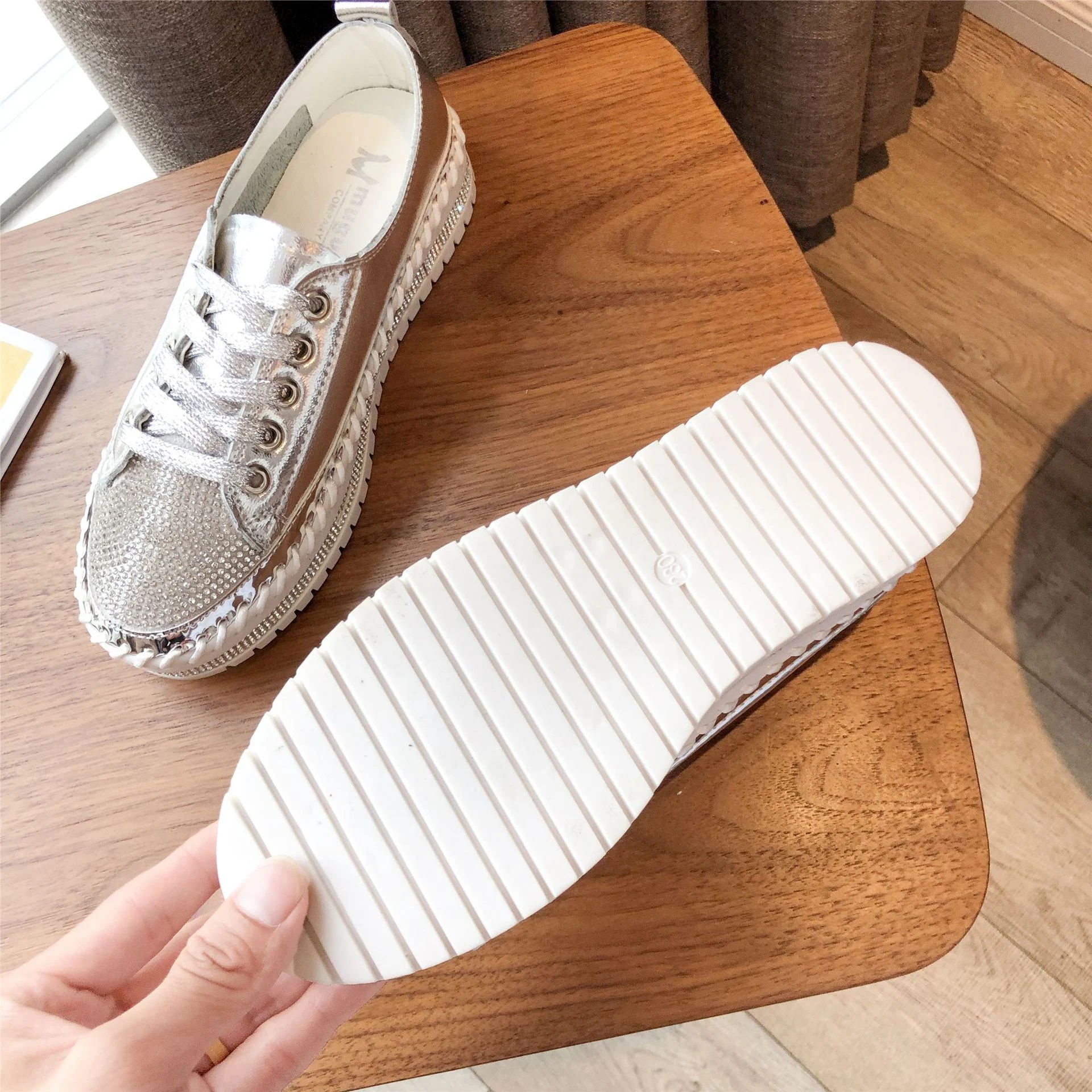 product image - 2