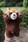 Pelúcia de panda-vermelho assustado estilo estação. Macio, fofo e perfeito para abraçar, decorar e presentear. Um companheiro adorável! — foto 4