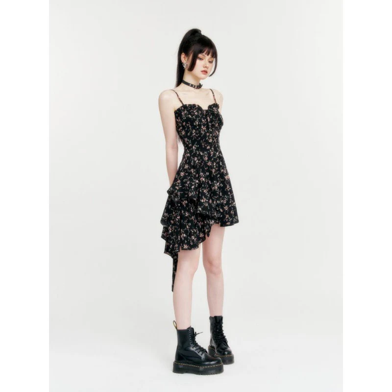 Spicy Girl Floral Slimming Camisole Dress — photo 1