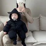 Macacão para Bebê Roupas de Inverno Grossas para Bebê Conforto e calor para o inverno do seu bebê. Mantenha seu pequeno aquecido e protegido. — foto 7