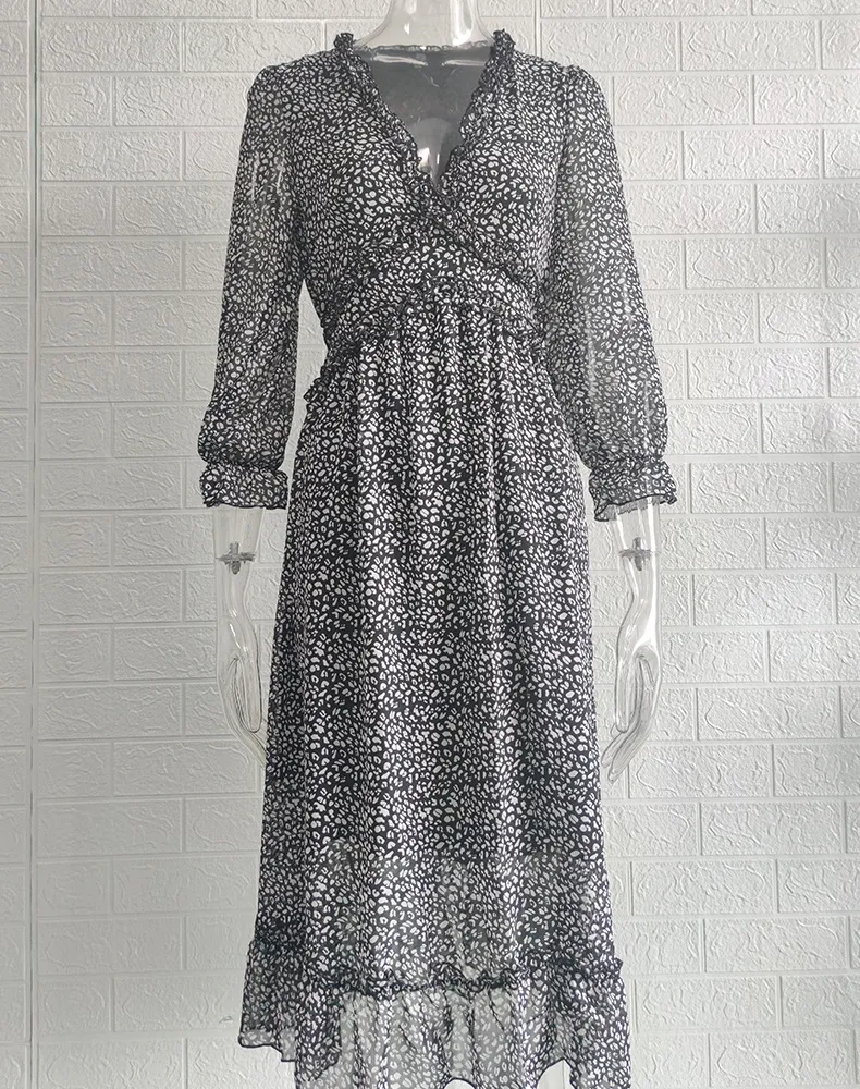 Title 9, Vacation Style Printing Dress V-neck Flounce