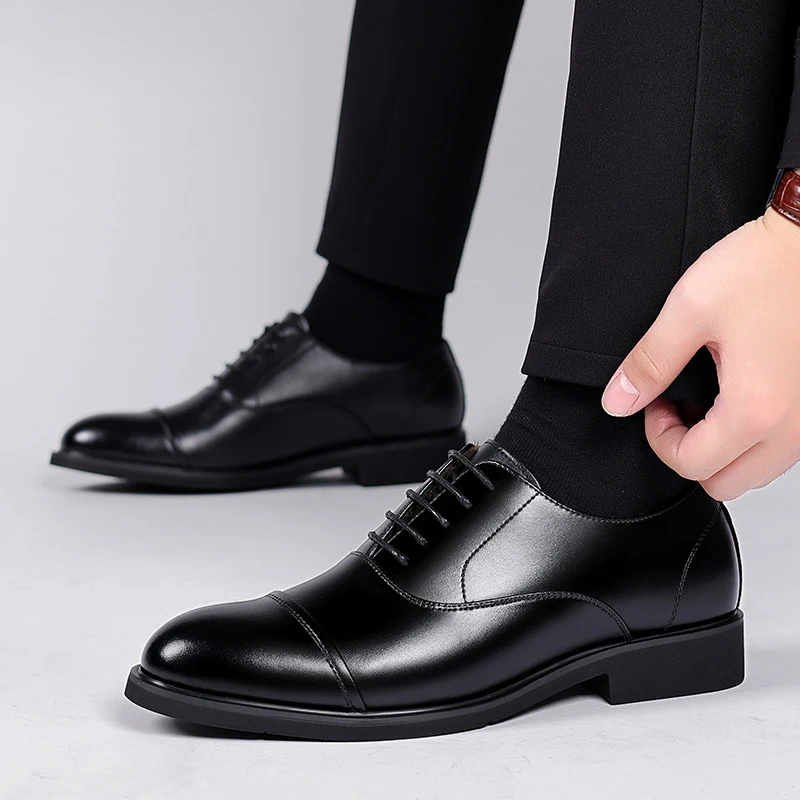 Scarpe in pelle da uomo con soletta rialzante, punta affusolata, scarpe da matrimonio perfette per aumentare l'altezza. — foto 18