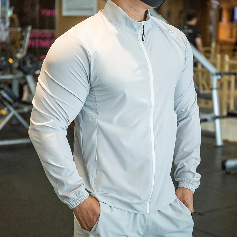 Roupas Esportivas Masculinas com Proteção Solar para Atividades ao Ar Livre. Ideal para Corrida, Trilhas e Esportes. Proteção UV e Conforto — foto 5