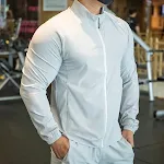 Roupas Esportivas Masculinas com Proteção Solar para Atividades ao Ar Livre. Ideal para Corrida, Trilhas e Esportes. Proteção UV e Conforto — foto 5