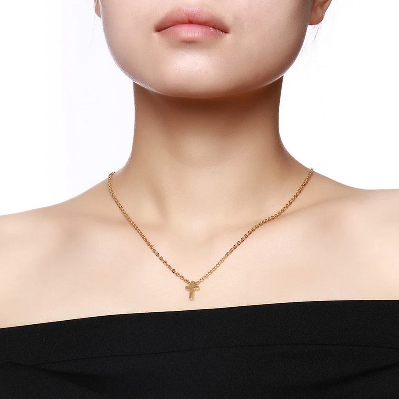 Colar de Cruz Simples e Compacto Joia religiosa discreta para homens e mulheres Design leve Perfeito para uso diário Um presente significativo — foto 8