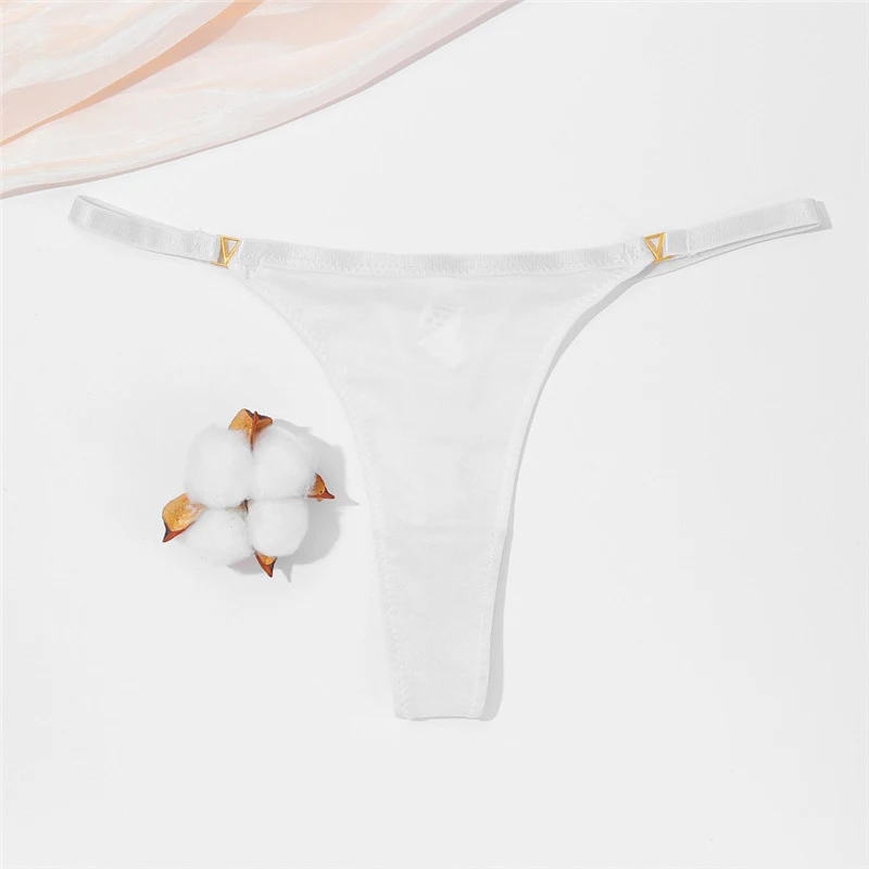 Low Waist Plus Size Women's Briefs offer comfort and a flattering fit. Experience all-day support and confidence with th — photo 9