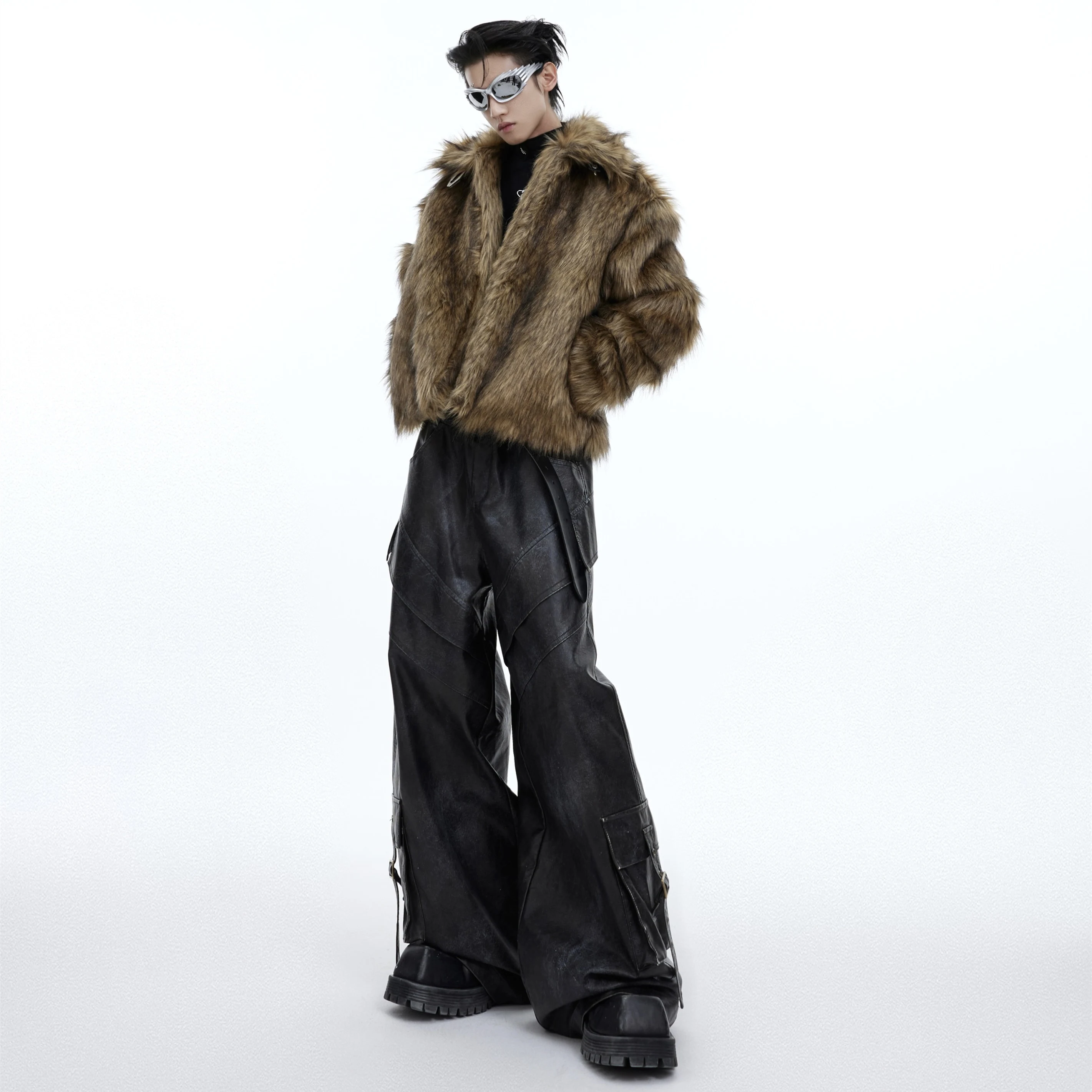 Small Profile Anti Mink Fur Coat Exceptional protection and style, compact design, warmth and comfort for a sophisticate — photo 1