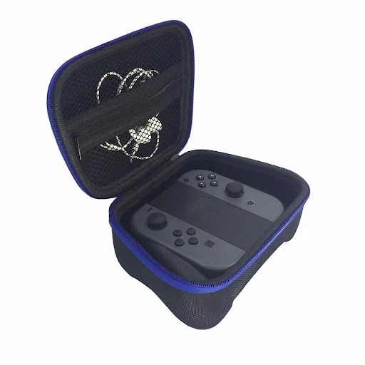 Title 5, Switch Pro Handle Bag with Secure Storage