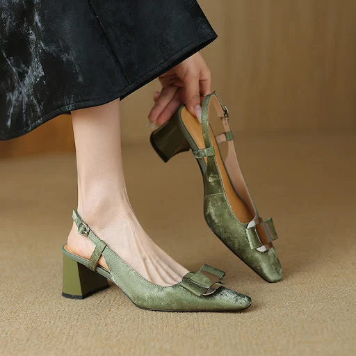 Title 4, Dames Simple Kraft Zachte Oppervlakte Sandalen ...