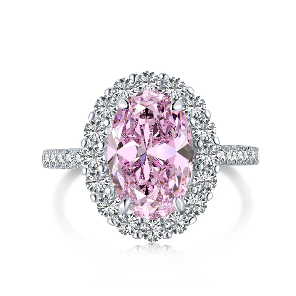 Anello in argento sterling lussuoso, elegante, dal design retrò con zirconi. Perfetto per un look sofisticato e senza tempo. Un gioiello prezioso. — foto 10