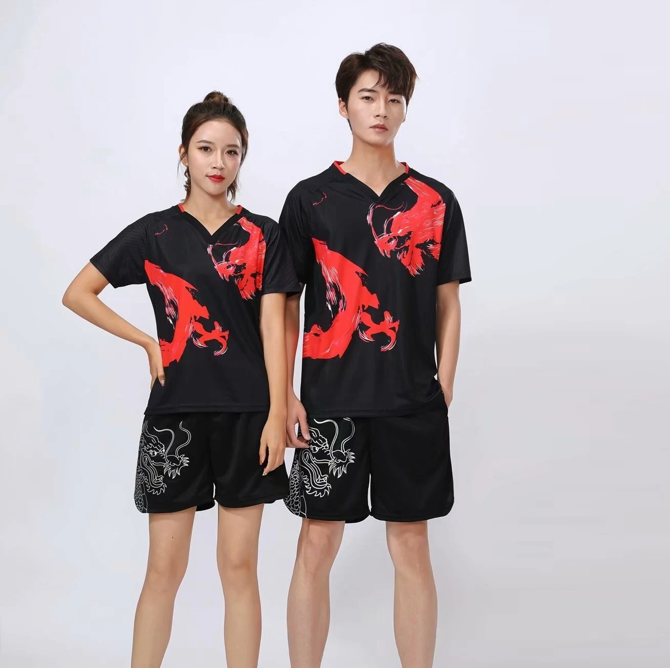 Uniforme badminton ad asciugatura rapida per uomo e donna. Ideale per allenamenti e partite. Traspirante, leggero e confortevole. Performance elevate. — foto 6