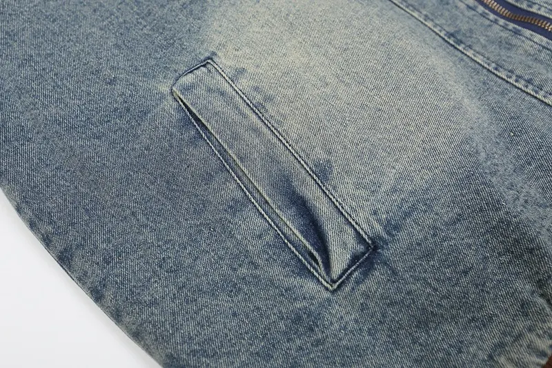 Title 2, Jaqueta de beisebol de denim bordada com patche...